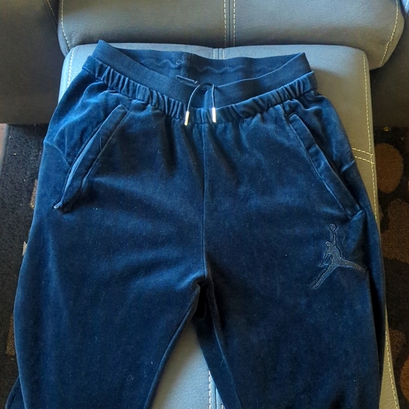 Jordan x ovo full tracksuit - Picture 5 of 10